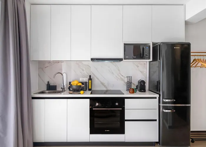 Mella Roa - Emer Apartment